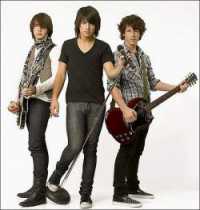 photo of Jonas Brothers
